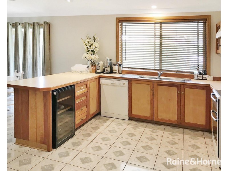 5 Gray Close, Shoalhaven Heads NSW 2535