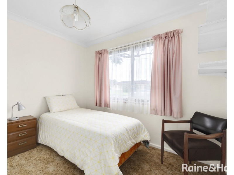 27 Amundsen Avenue, Shoalhaven Heads NSW 2535