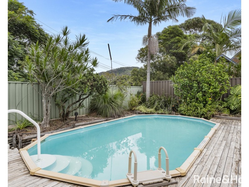 27 Amundsen Avenue, Shoalhaven Heads NSW 2535