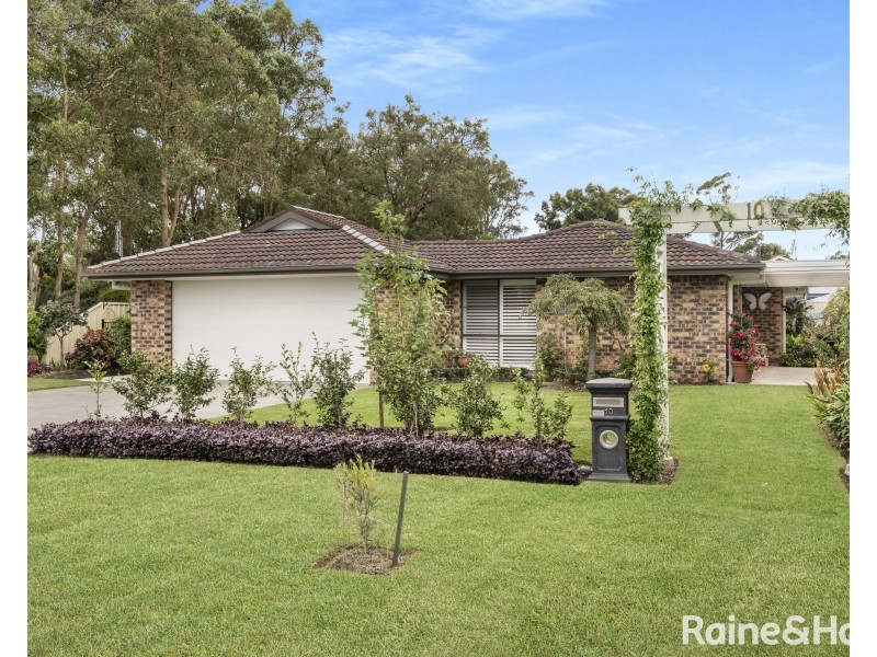 10 Golden Hill Avenue, Shoalhaven Heads NSW 2535