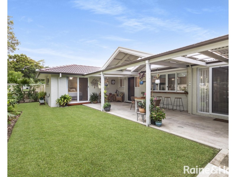 10 Golden Hill Avenue, Shoalhaven Heads NSW 2535