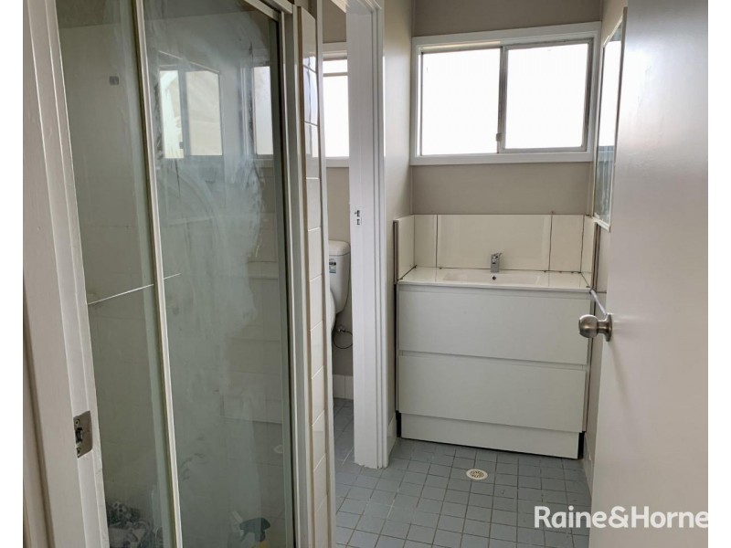 2/8 Crest Avenue, North Nowra NSW 2541