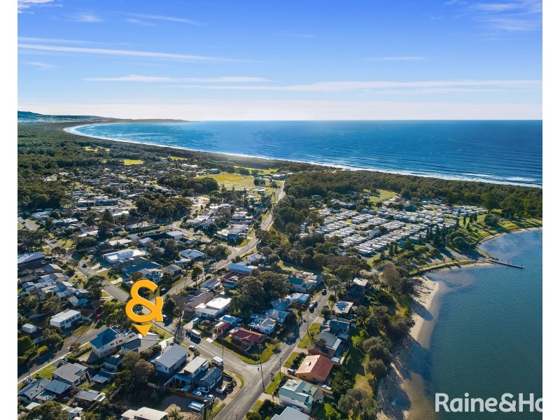 35 Bolt Street, Shoalhaven Heads NSW 2535
