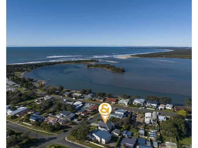 35 Bolt Street, Shoalhaven Heads NSW 2535