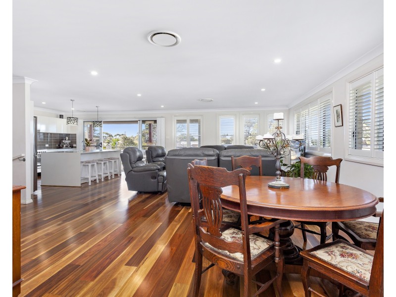 35 Bolt Street, Shoalhaven Heads NSW 2535