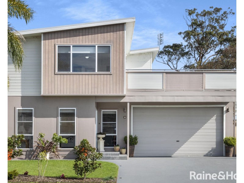 16 Scott Street, Shoalhaven Heads NSW 2535