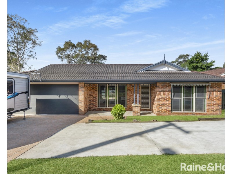 4 Turley Avenue, Bomaderry NSW 2541