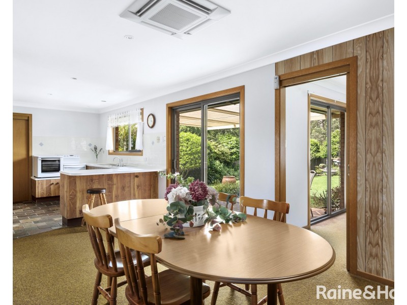 4 McLay Avenue, Shoalhaven Heads NSW 2535