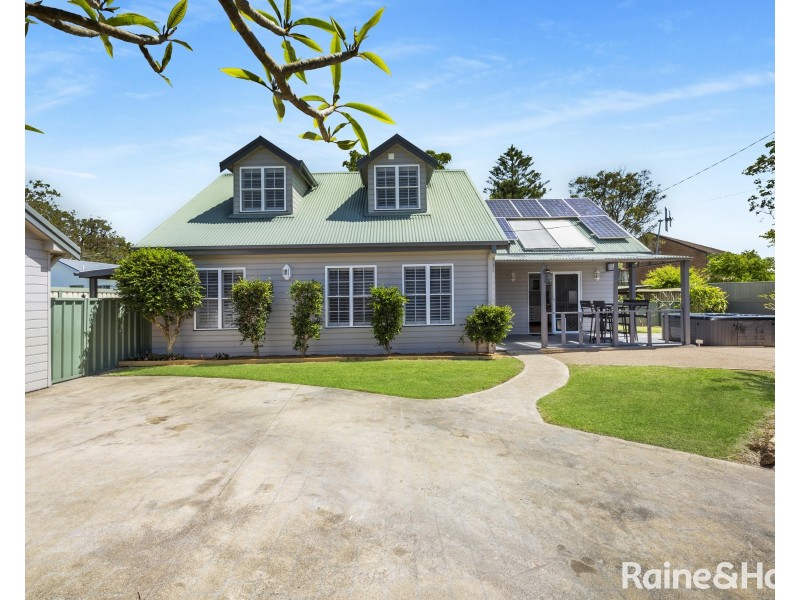 38 Renown Avenue, Shoalhaven Heads NSW 2535