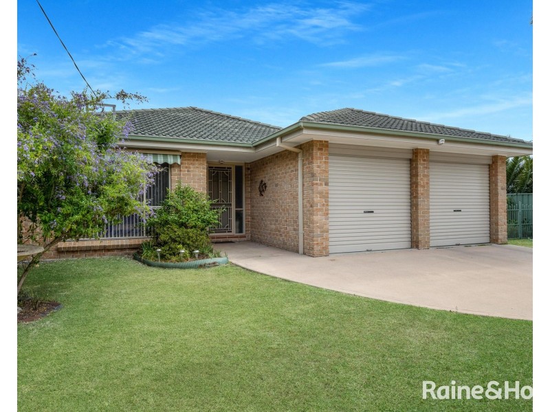 23 Woolstencraft Street, Shoalhaven Heads NSW 2535