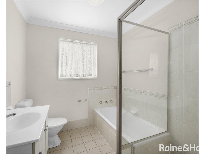 13 Renown Avenue, Shoalhaven Heads NSW 2535