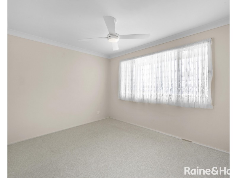 13 Renown Avenue, Shoalhaven Heads NSW 2535