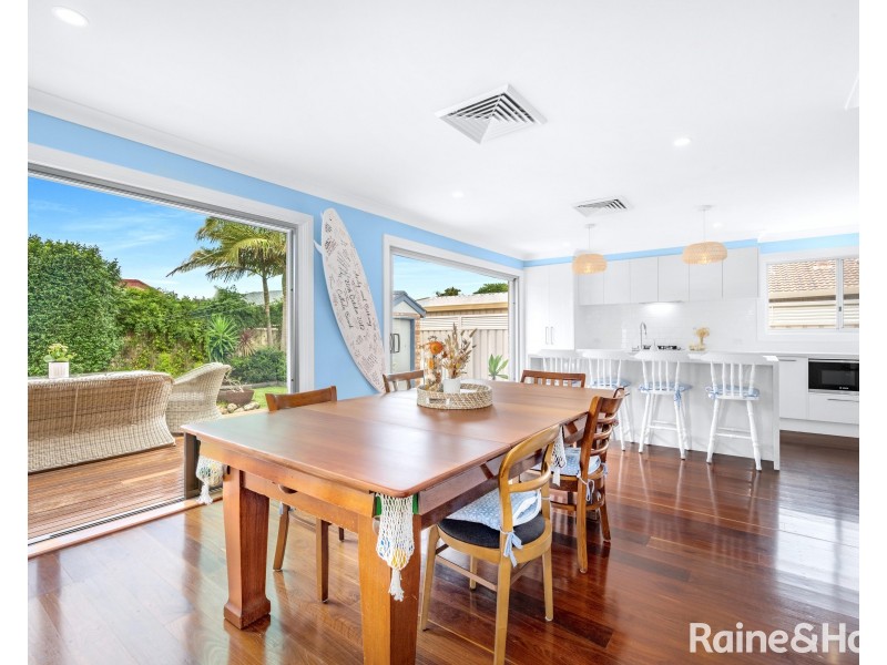 3 Mountain View Place, Shoalhaven Heads NSW 2535