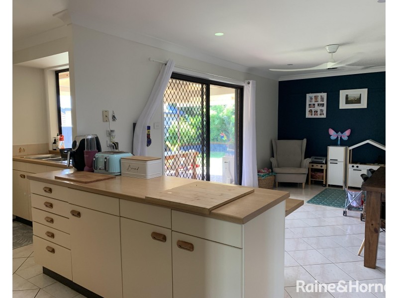 22 Golden Hill Avenue, Shoalhaven Heads NSW 2535