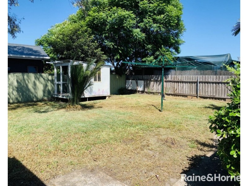 8 Meehan Avenue, Shoalhaven Heads NSW 2535