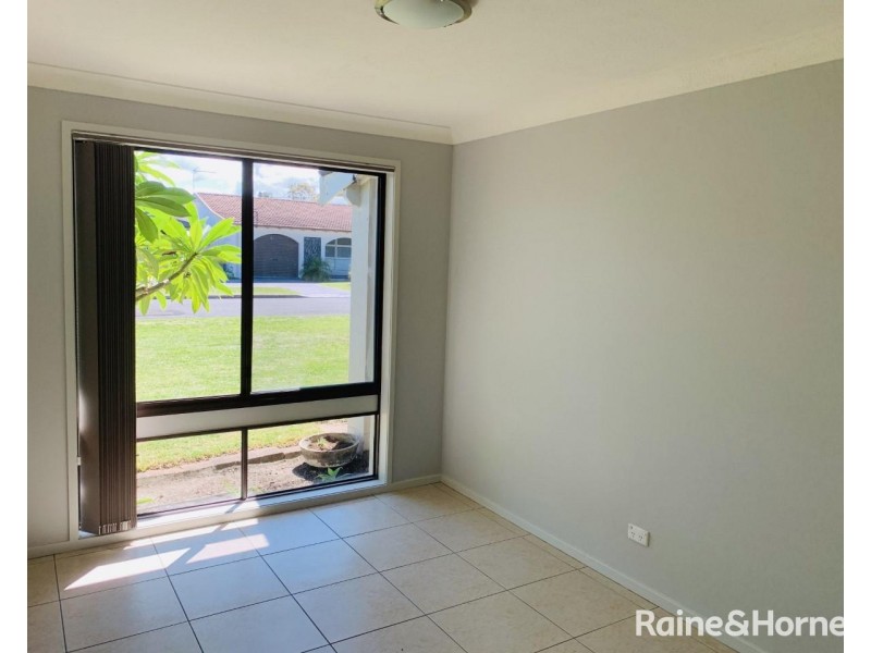8 Meehan Avenue, Shoalhaven Heads NSW 2535