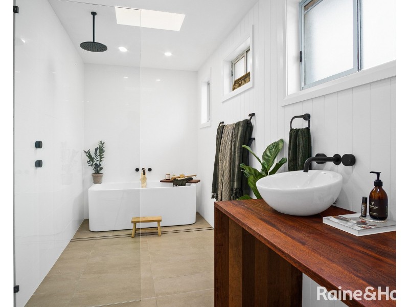 41 Shackleton Street, Shoalhaven Heads NSW 2535