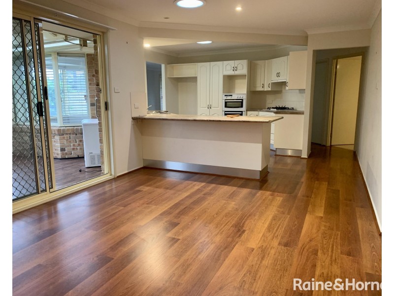 15 Oval Drive, Shoalhaven Heads NSW 2535