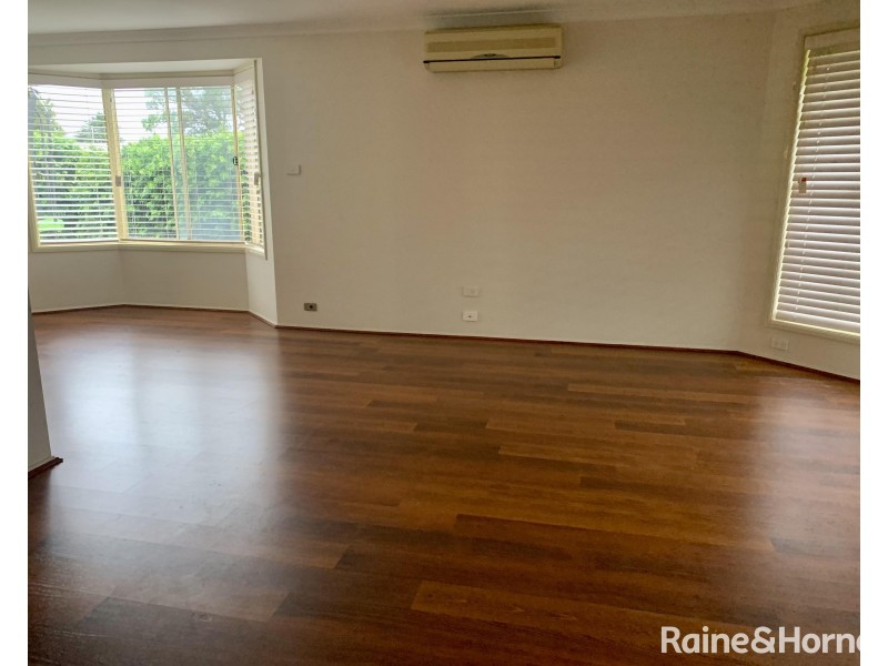 15 Oval Drive, Shoalhaven Heads NSW 2535