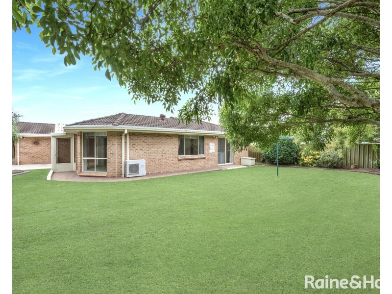 9 McIntosh Street, Shoalhaven Heads NSW 2535