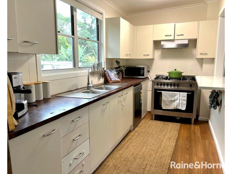 103 Jerry Bailey Road, Shoalhaven Heads NSW 2535