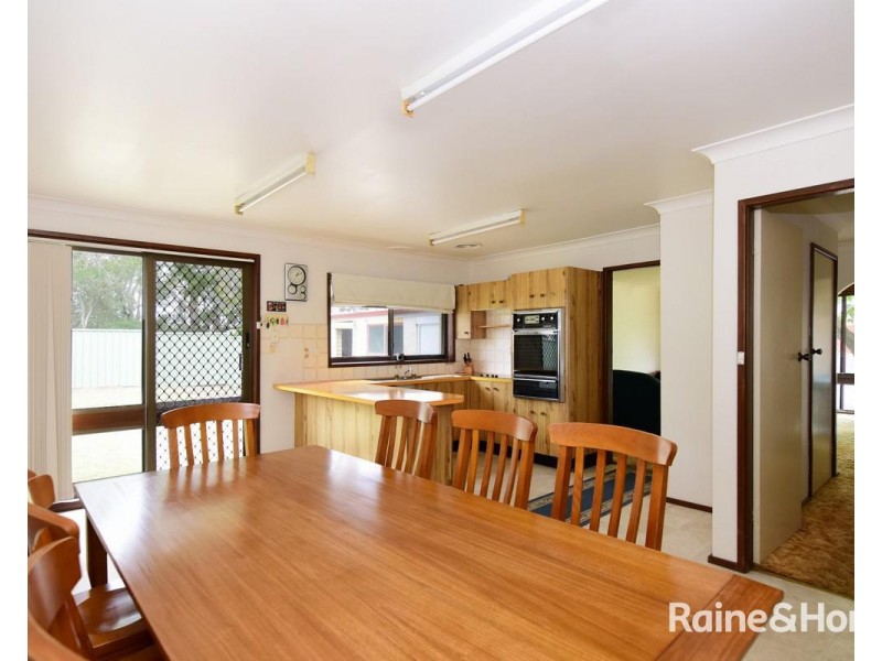 90 Shoalhaven Heads Road, Shoalhaven Heads NSW 2535