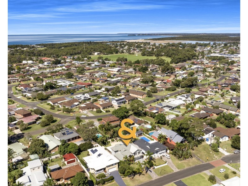 39 Scott Street, Shoalhaven Heads NSW 2535