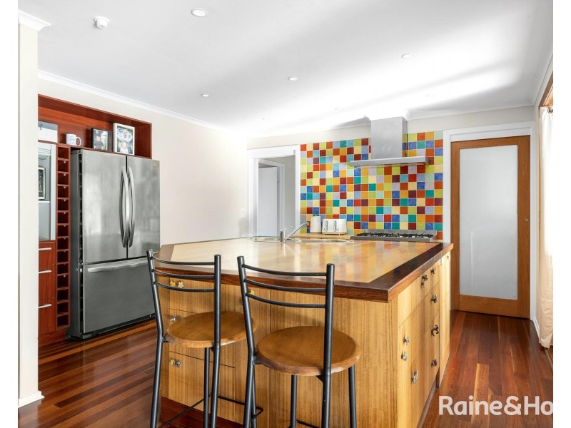 9 Lovegrove Street, Shoalhaven Heads NSW 2535