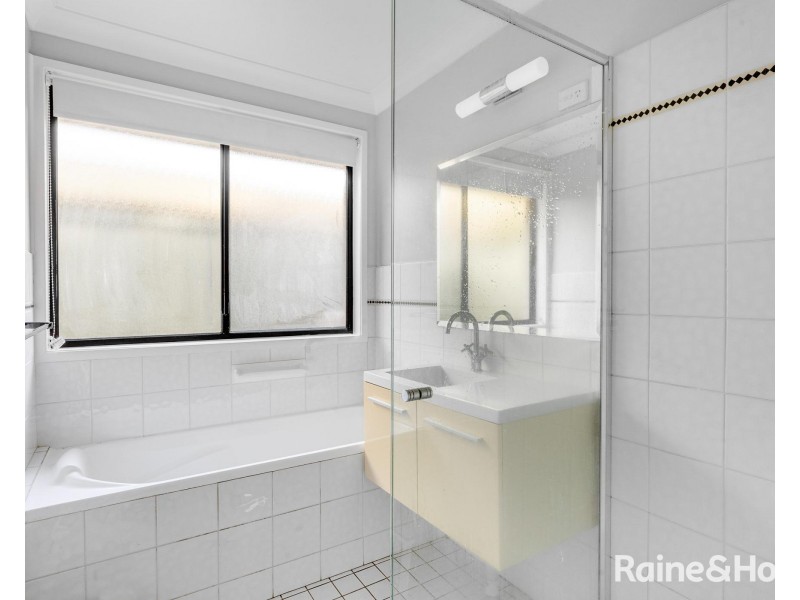 9 Lovegrove Street, Shoalhaven Heads NSW 2535