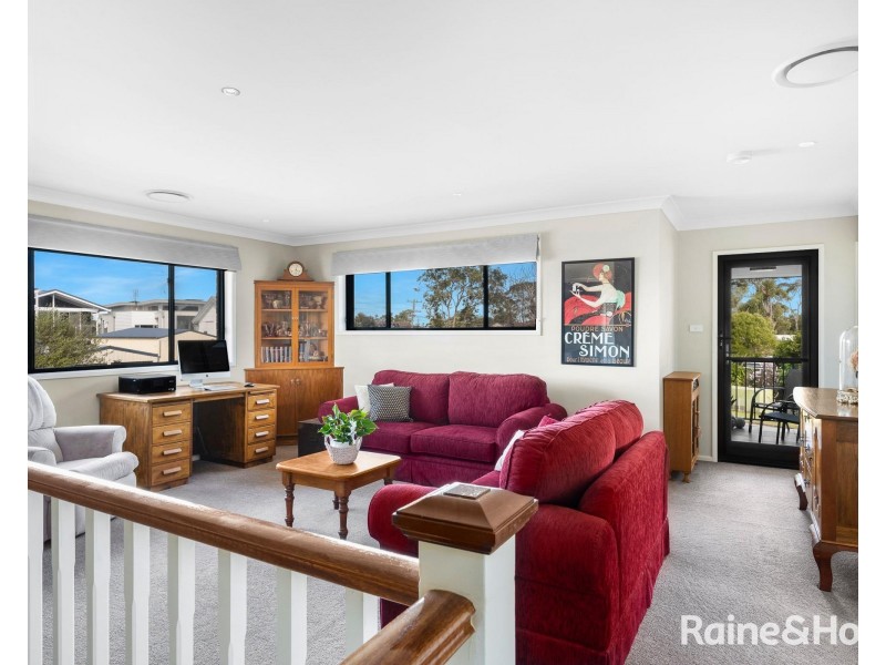 40 Mathews Street, Shoalhaven Heads NSW 2535