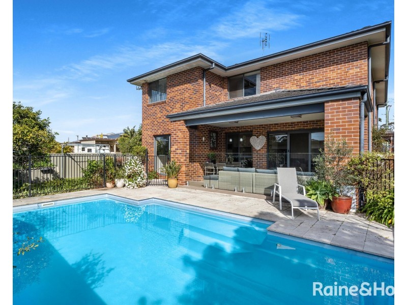 40 Mathews Street, Shoalhaven Heads NSW 2535