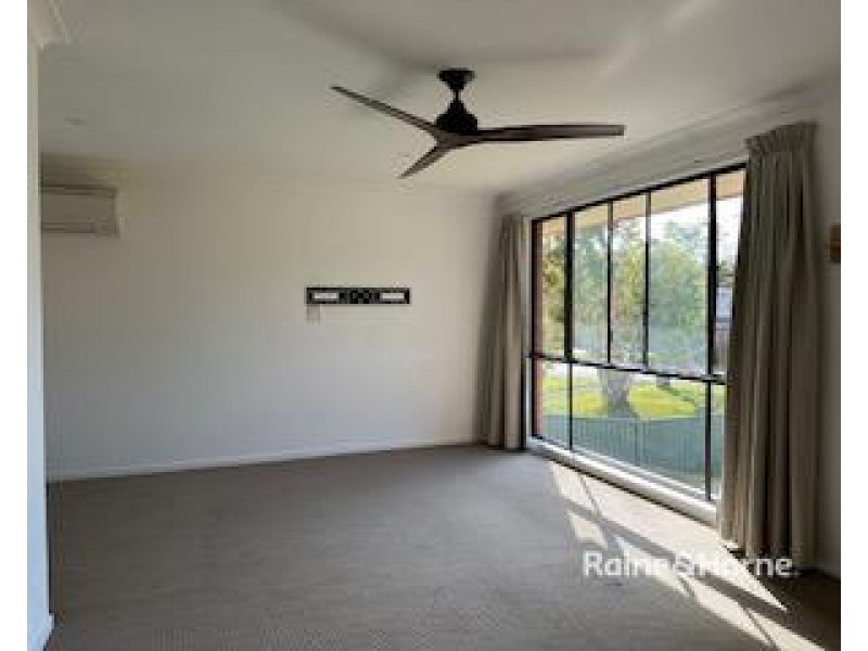 14 Renown Avenue, Shoalhaven Heads NSW 2535