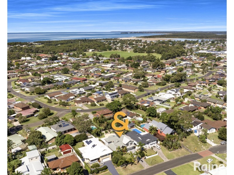 39 Scott Street, Shoalhaven Heads NSW 2535