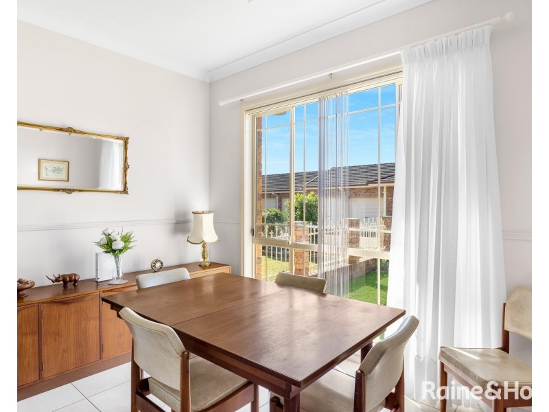 8/10 Ingestre Avenue, Shoalhaven Heads NSW 2535