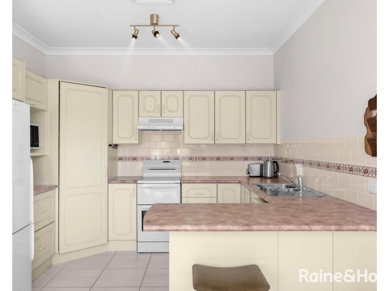 8/10 Ingestre Avenue, Shoalhaven Heads NSW 2535