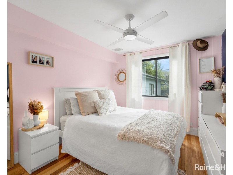 11 Heard Avenue, Shoalhaven Heads NSW 2535