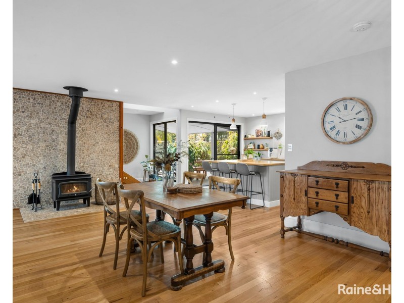 11 Heard Avenue, Shoalhaven Heads NSW 2535