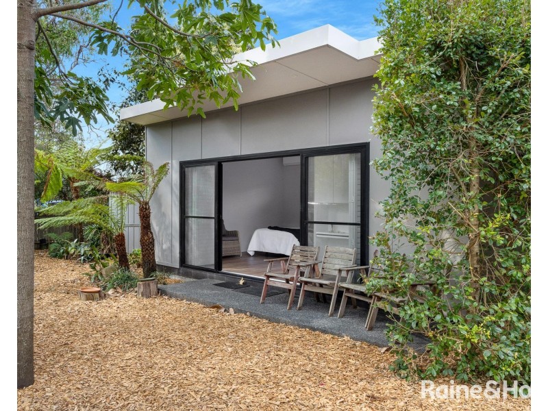 2 McIntosh Street, Shoalhaven Heads NSW 2535