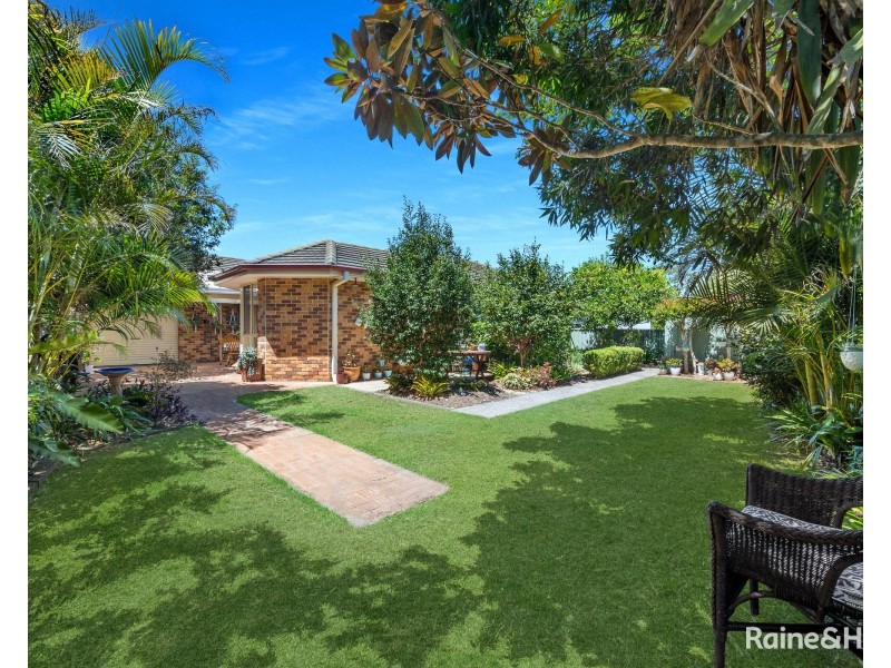 19 Noakes Street, Shoalhaven Heads NSW 2535