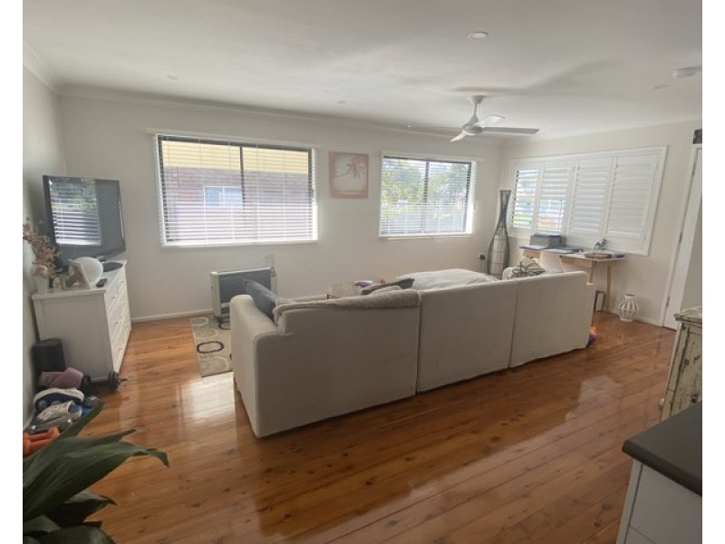 31 Aspinall Street, Shoalhaven Heads NSW 2535