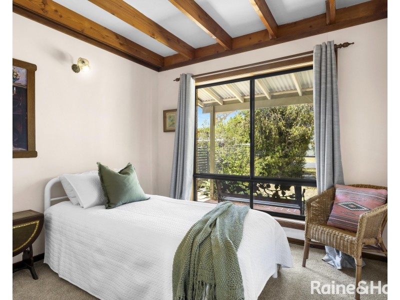 83 Scott Street, Shoalhaven Heads NSW 2535