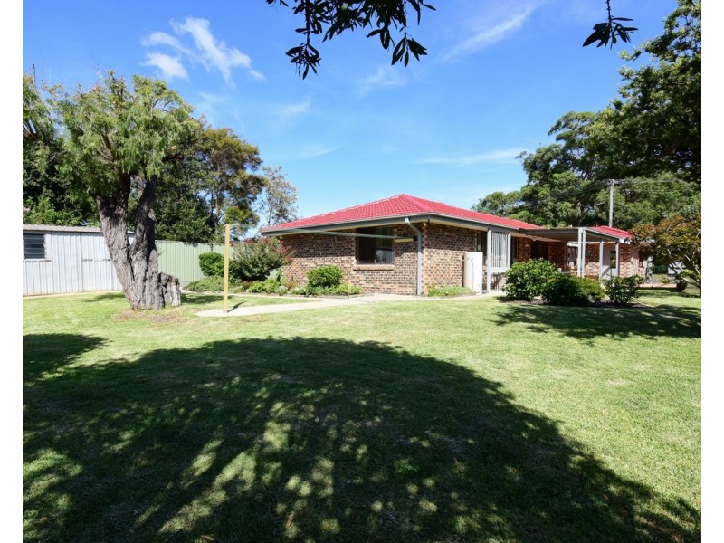 36 Oval Drive, Shoalhaven Heads NSW 2535