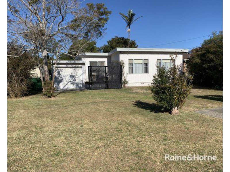 86 Scott Street, Shoalhaven Heads NSW 2535