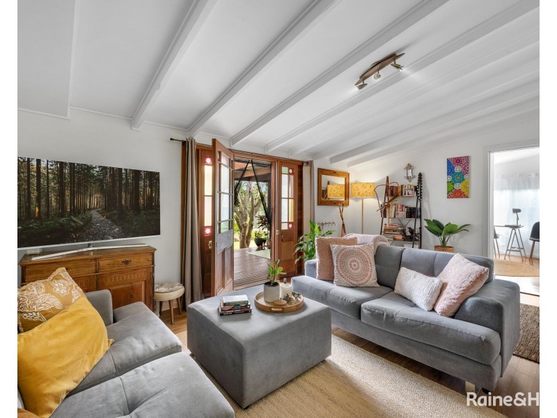 17 Jerry Bailey Road, Shoalhaven Heads NSW 2535