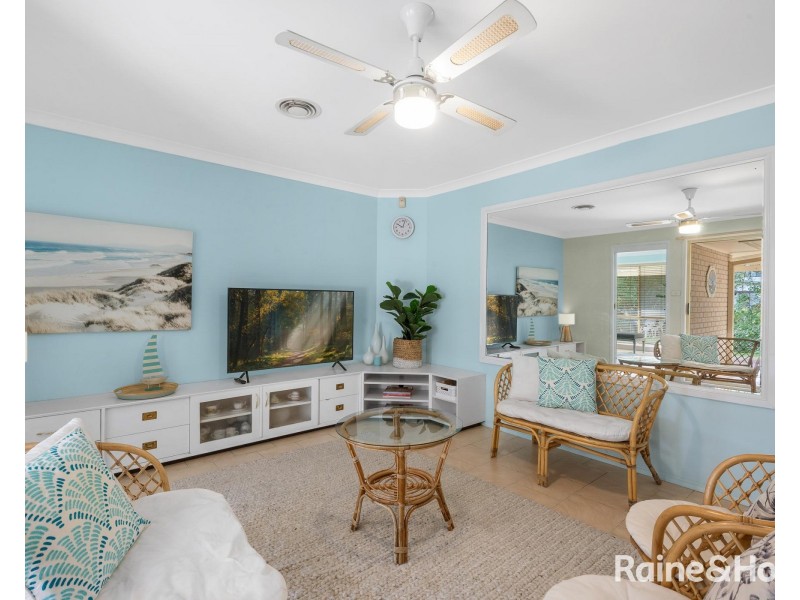 30 Bolt Street, Shoalhaven Heads NSW 2535