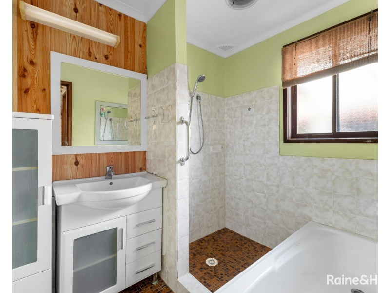 3 Throsby Street, Shoalhaven Heads NSW 2535