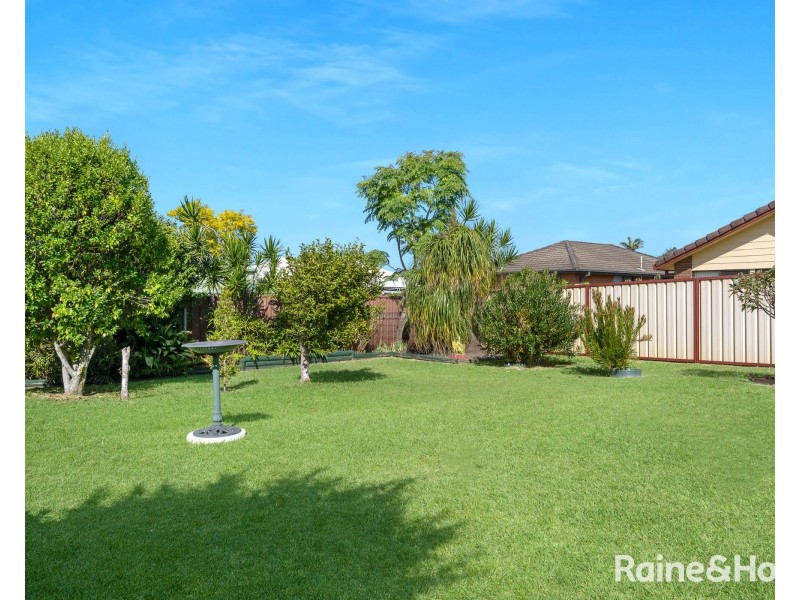 6 Davison Drive, Shoalhaven Heads NSW 2535