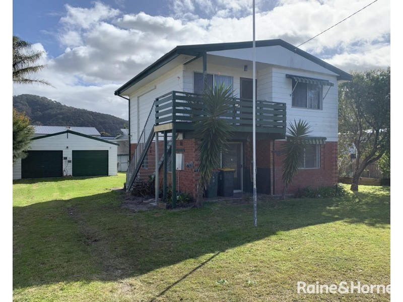 13 Jerry Bailey Road, Shoalhaven Heads NSW 2535