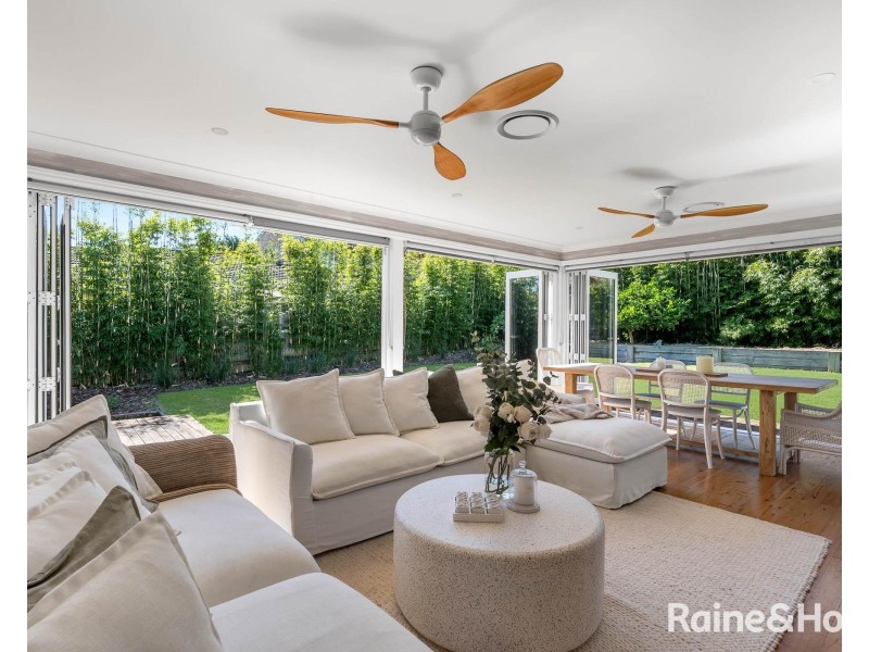 28 Jerry Bailey Road, Shoalhaven Heads NSW 2535