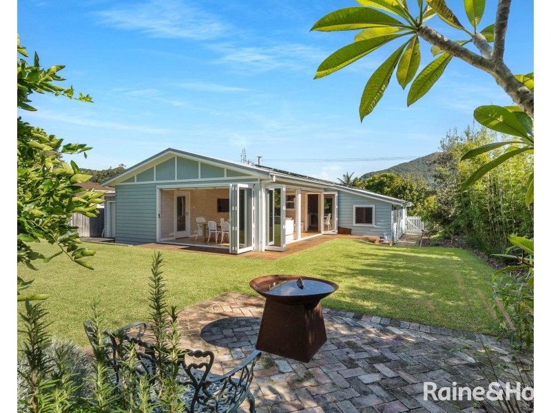 28 Jerry Bailey Road, Shoalhaven Heads NSW 2535